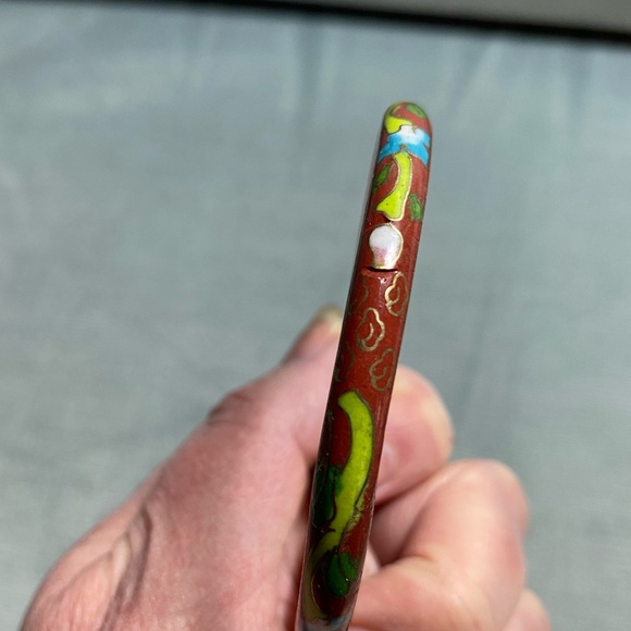 Cloisonné enameled brass vintage bangle bracelet 3” across excellent cond. - Picture 11 of 11